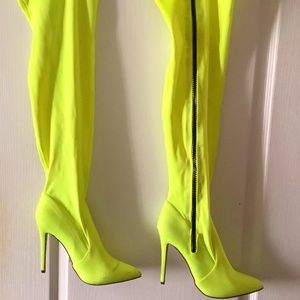 Womens Neon Green stretch Thigh High Boots by shoe dazzle  sz 11